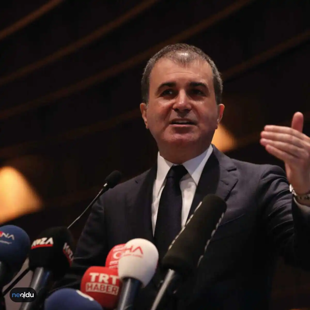 Ömer Çelik Kimdir?