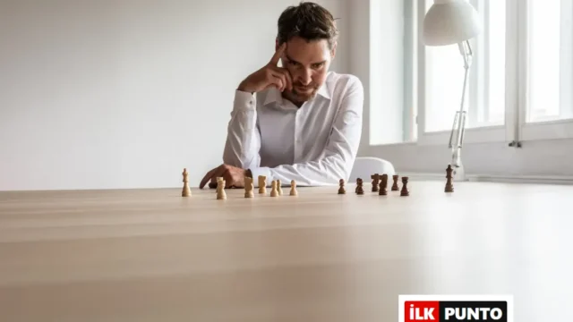 Akşam Yemeğinde Ne Yiyeceğine Karar Veremeyenler İçin: Yatırımda Karar Yorgunluğunu Önlemenin Yolları