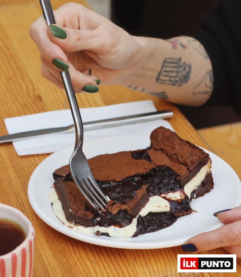 UN Bakery & Breakfast Club brownie