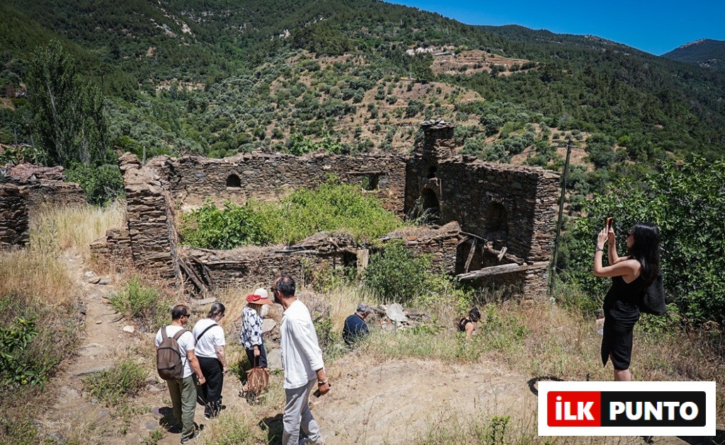 Bir Tabağın Ardında Yüzyıllar Var: Efeler Yolu’nda Zamanı Tatmak
