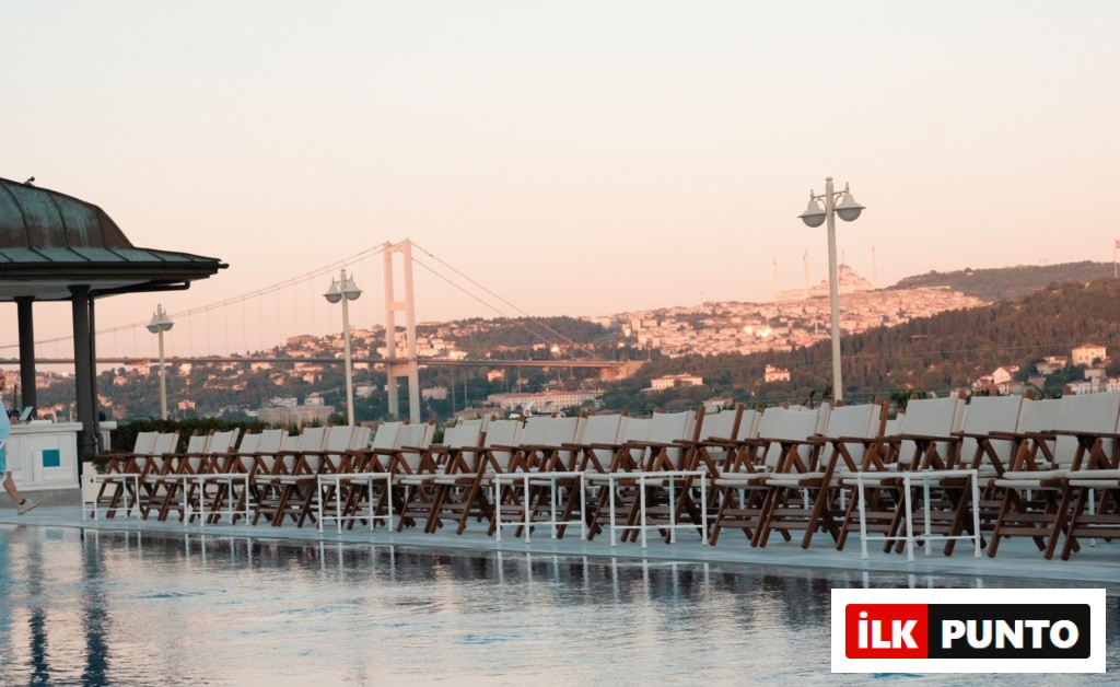 Boğaz’dan Tarihe: İstanbul’da Yazın En Büyüleyici İki Durağı