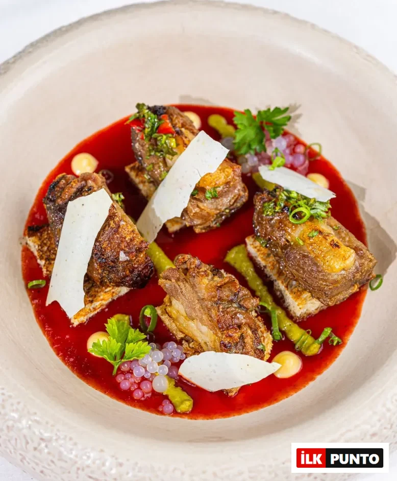 Tola Restaurant Bursa’da modern Türk mutfağı fine dining tabak sunumu