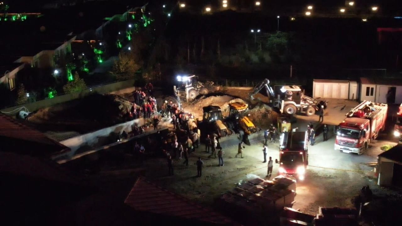 Büyükçekmece’de Villa Bahçesinde Göçük! 1 İşçi Hayatını Kaybetti