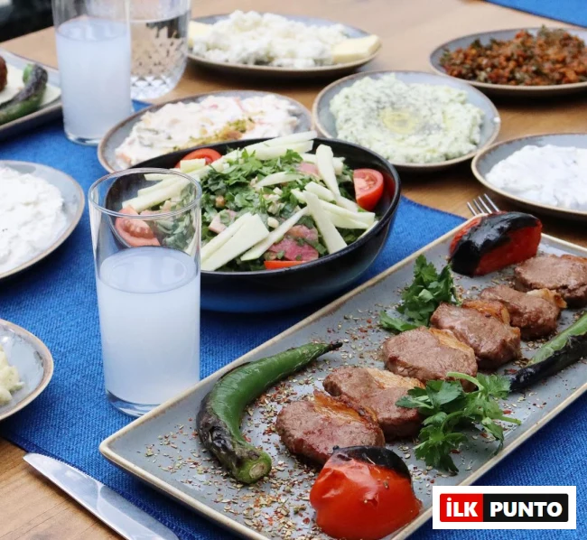 Damağında İz Bırakacak: İstanbul'da Mutlaka Denemeniz Gereken En İyi Et Restoranları
