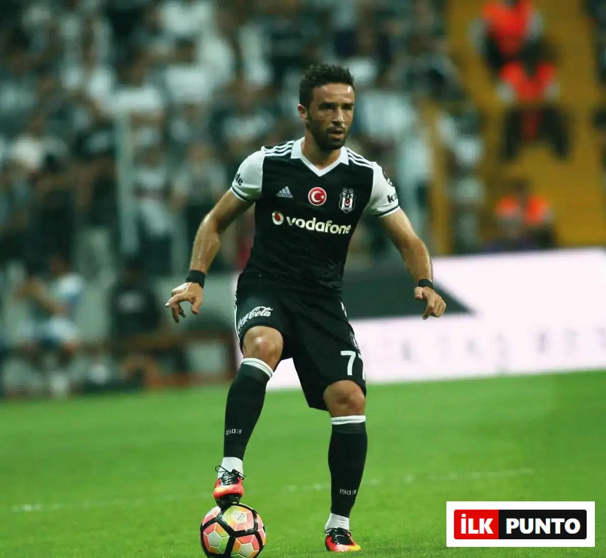 Gökhan Gönül Kimdir?