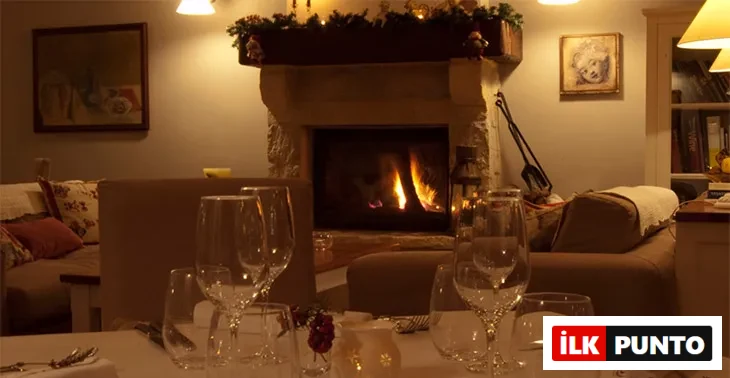 Casa Lavanda Restaurant’ın şömineli sıcak atmosferi; Şile’de romantik akşam yemekleri için özel butik restoran.