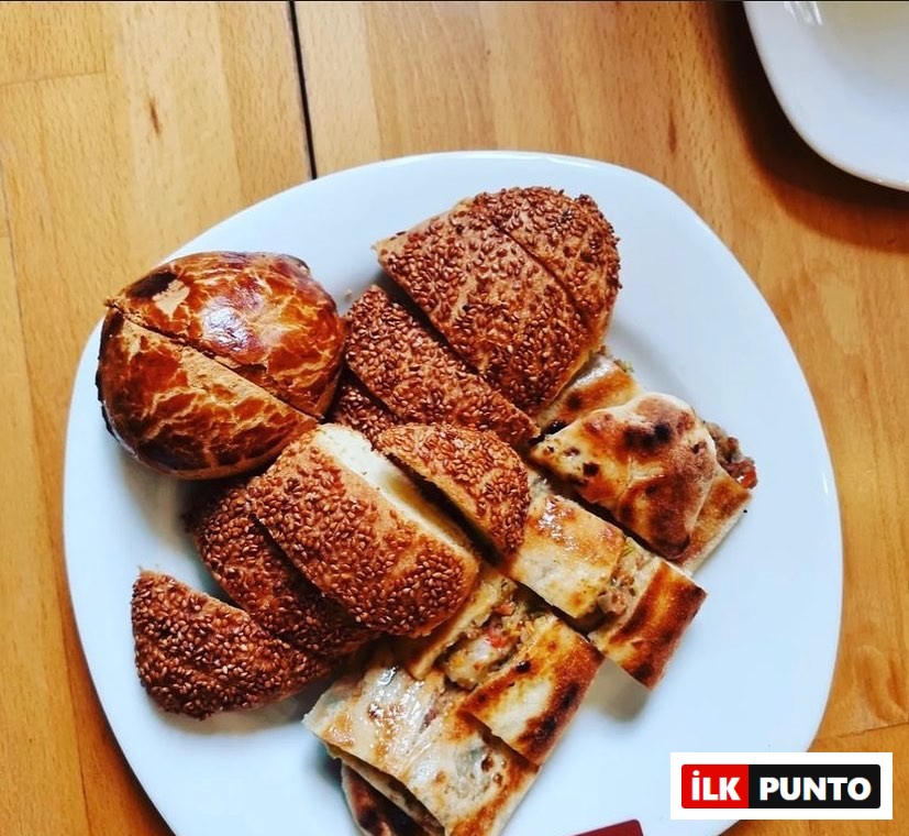 Meşhur Karaköy Börekçisi poğaça