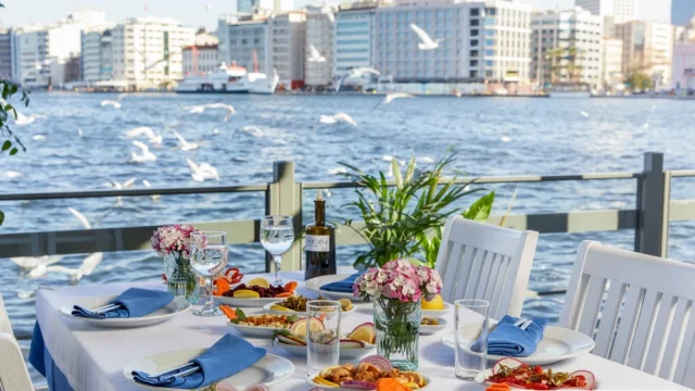 İzmir’in En Yeni Mekanları