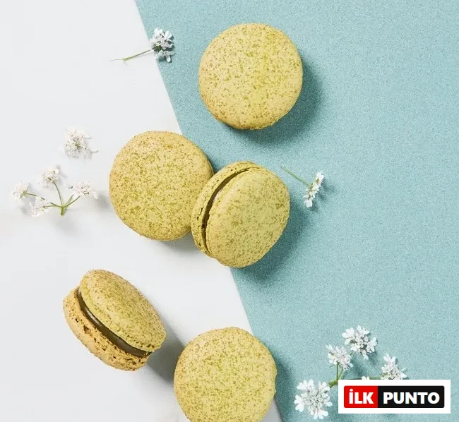 Ladurée’nin el yapımı yeşil makaronları – Paris Rue Royale’deki ünlü pastanenin klasik lezzeti