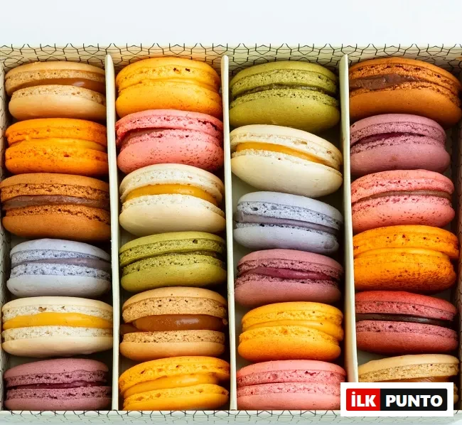 La Patisserie Lune’nin renkli makaron kutusu