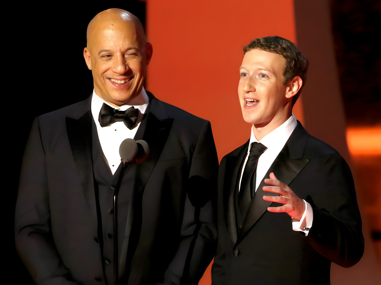 MARK ZUCKERBERG ve VIN DIESEL YAKIN ARKADAŞTIR mark-zuckerberg-vin-diesel.jpg