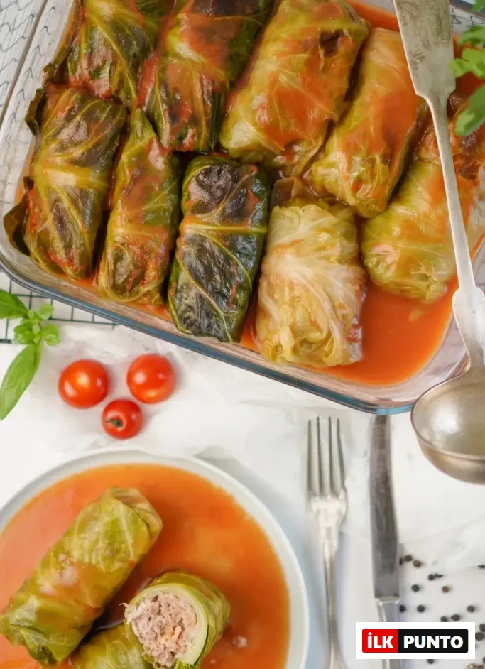 Fırından yeni çıkmış lahana sarma 