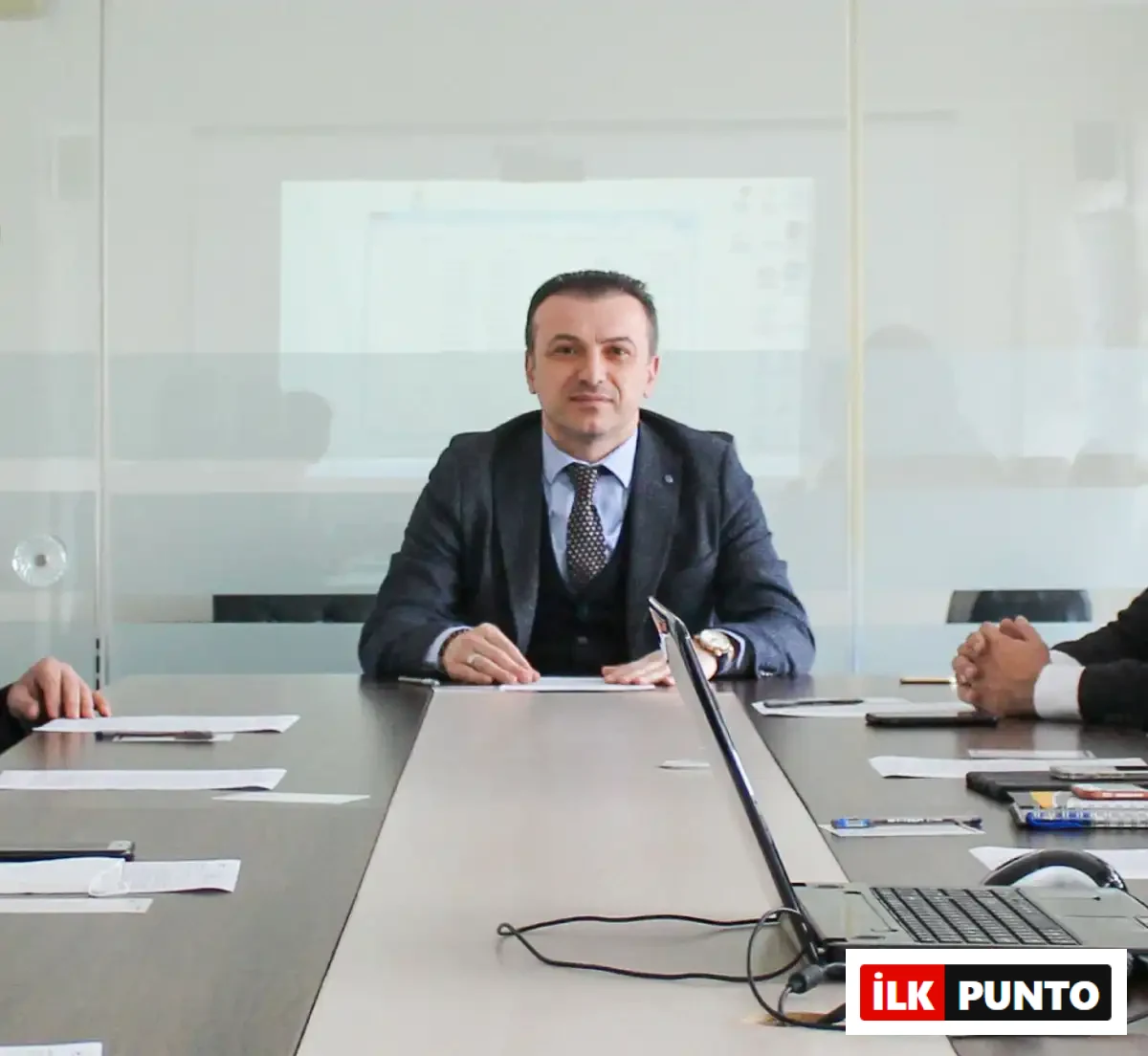 Ümit Hüseyin Sarı Kimdir