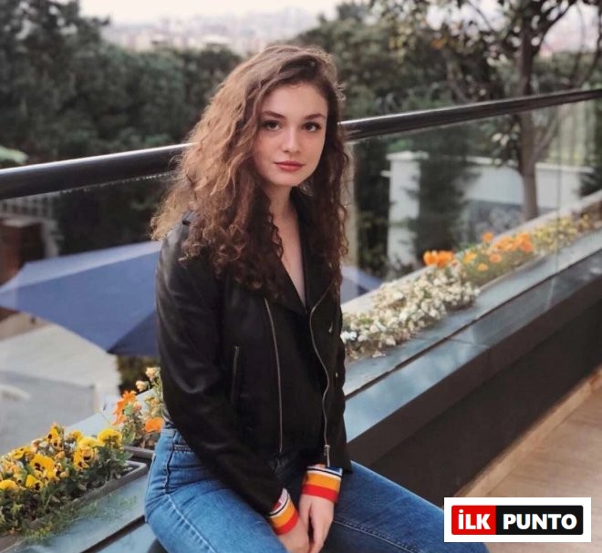 Serra Arıtürk Kimdir