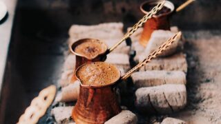 Türk Kahvesi: Tarihi, Ritüelleri ve İlham Veren Hikayesi
